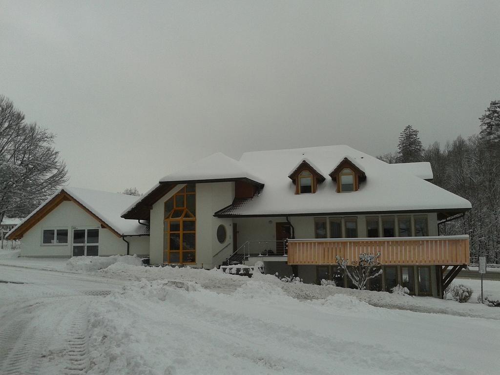 Dzt-Schwarzwaldhotel Garni Unterkirnach Bagian luar foto